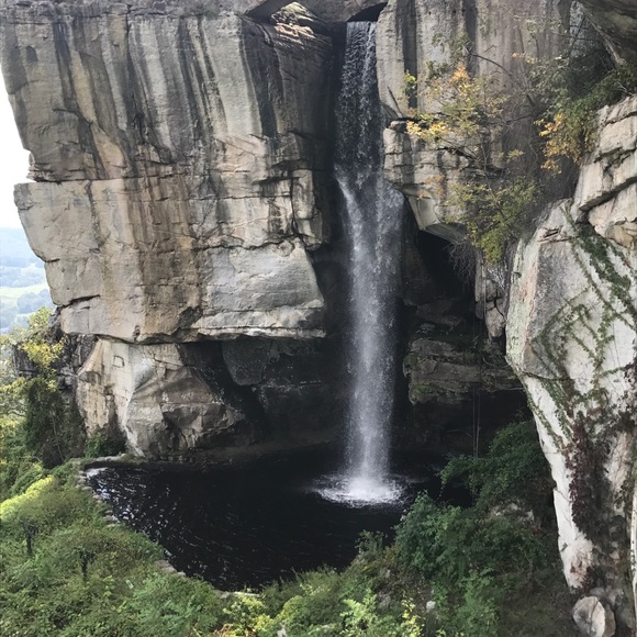 Meet your Posher, Crystal - Picture 1 of 1